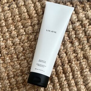 Lolavie Restorative Conditioner